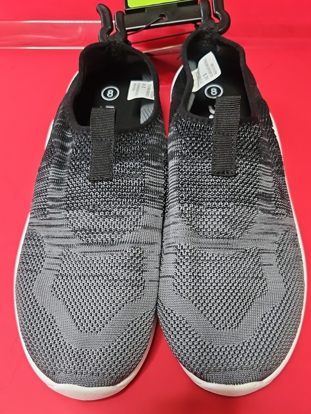 DSG Men's Knit Water Shoes: BLACK/GRAY: NEW WITH TAGS: SIZE 8